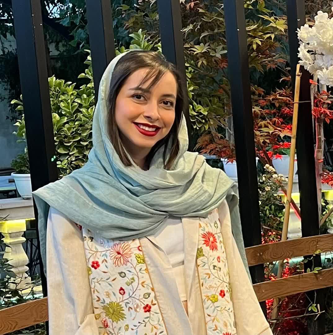 دکتر فاطمه صمدخواه